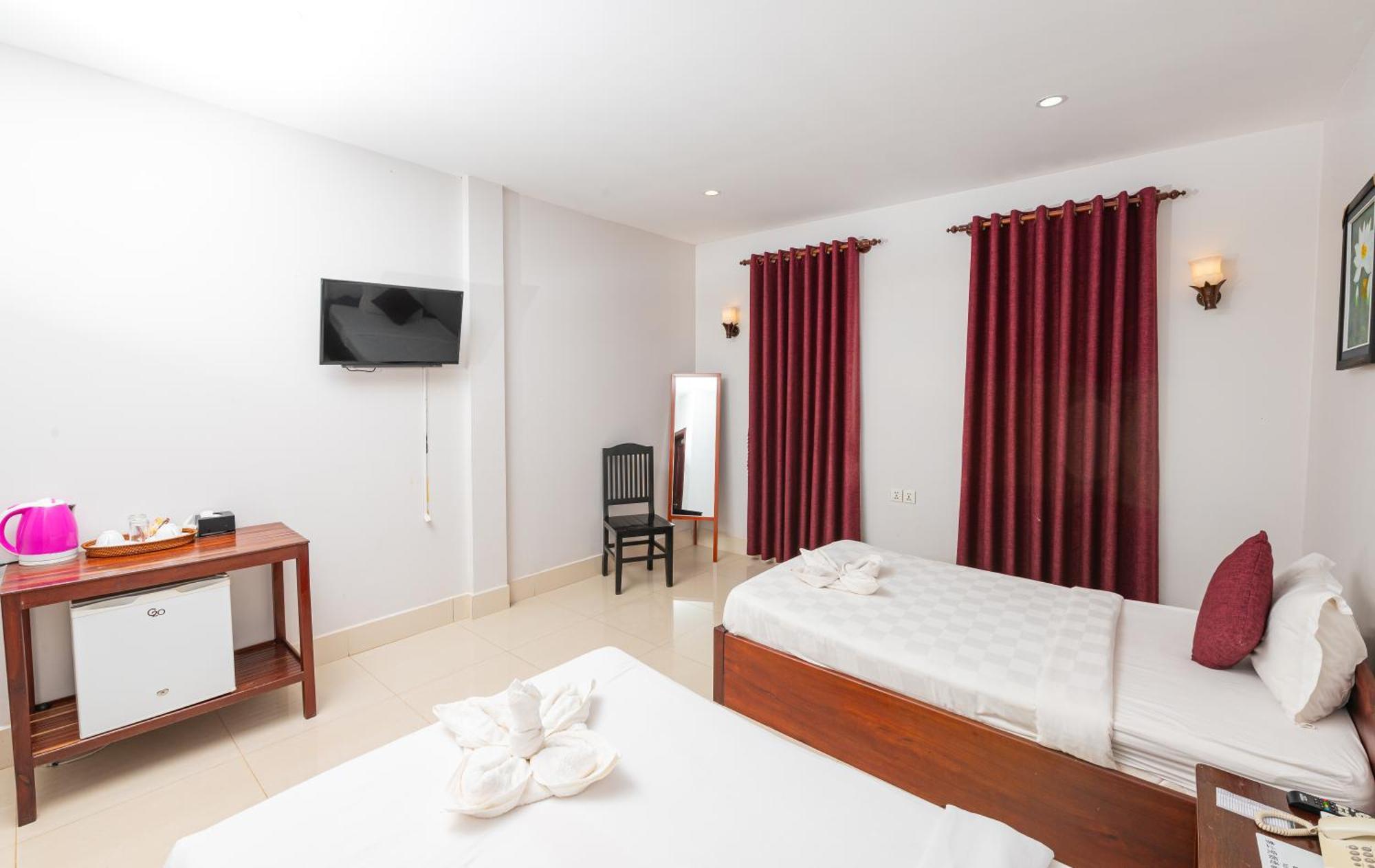 Damnak Soksan Hotel Siem Reap Exterior foto