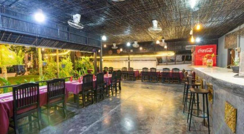 Damnak Soksan Hotel Siem Reap Exterior foto